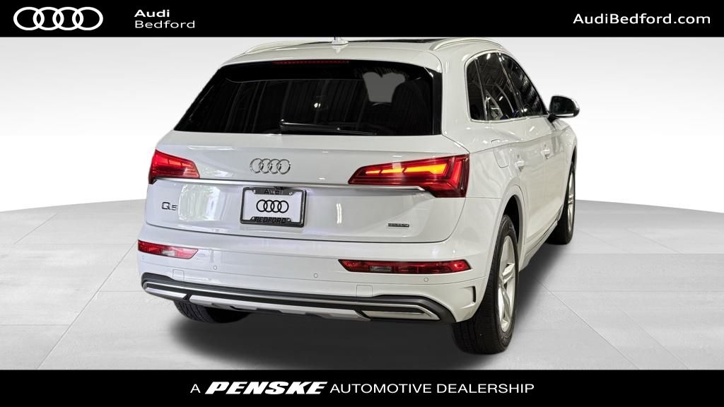 Thumbnail: 2021 Audi Q5 - 6