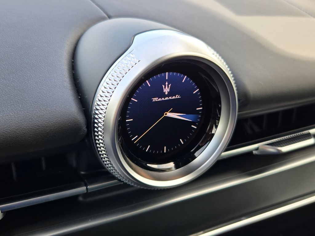 2026 Maserati Grecale - $96,295