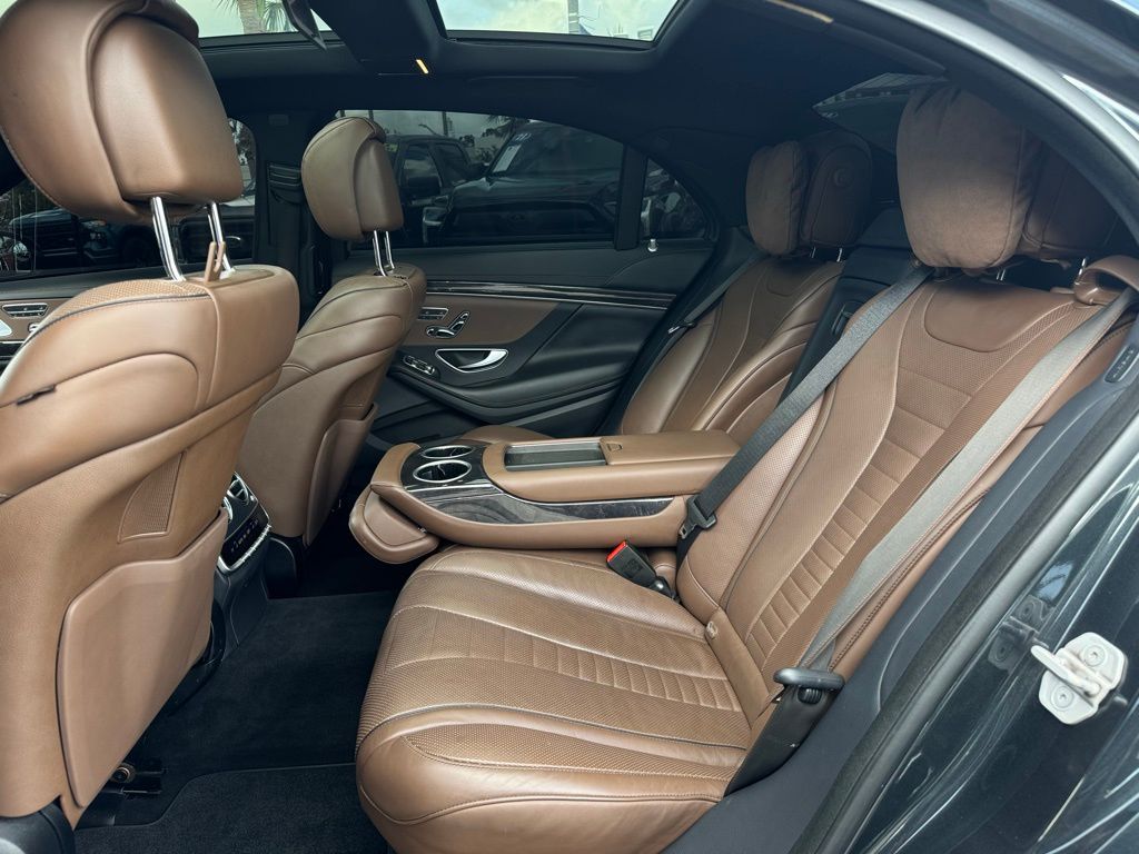 2018 Mercedes-Benz S-Class S 560 15