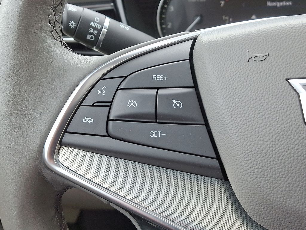 Thumbnail: 2023 Cadillac XT5 - 21