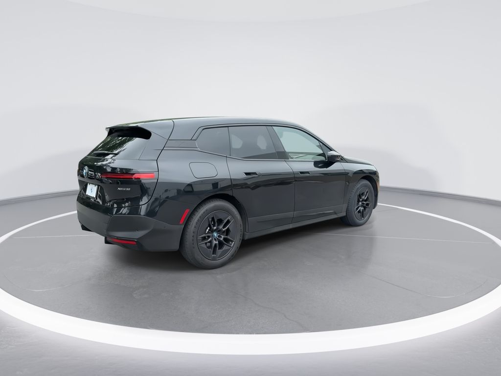 Thumbnail: 2024 BMW iX - 8