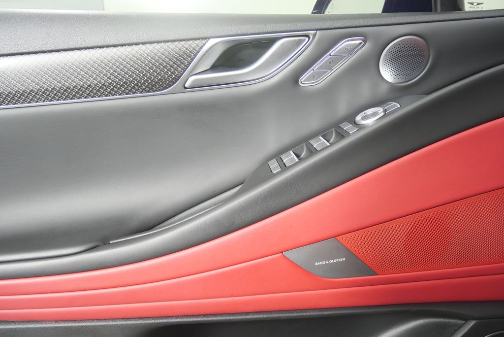 Thumbnail: 2025 Genesis G80 - 8