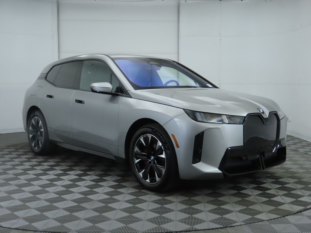 Thumbnail: 2026 BMW iX - 3