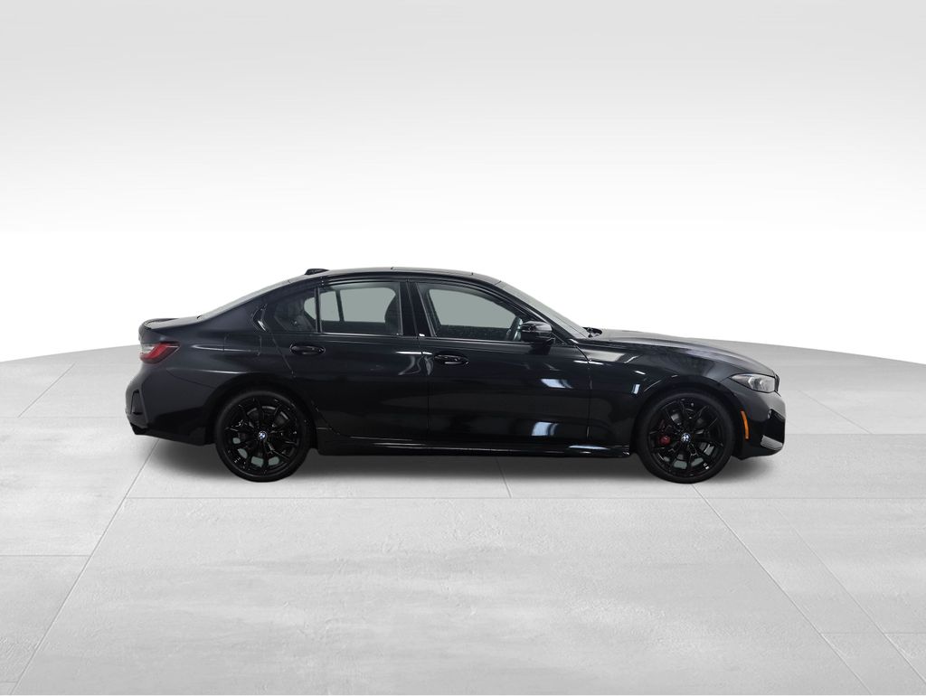 Thumbnail: 2025 BMW 3 Series - 6