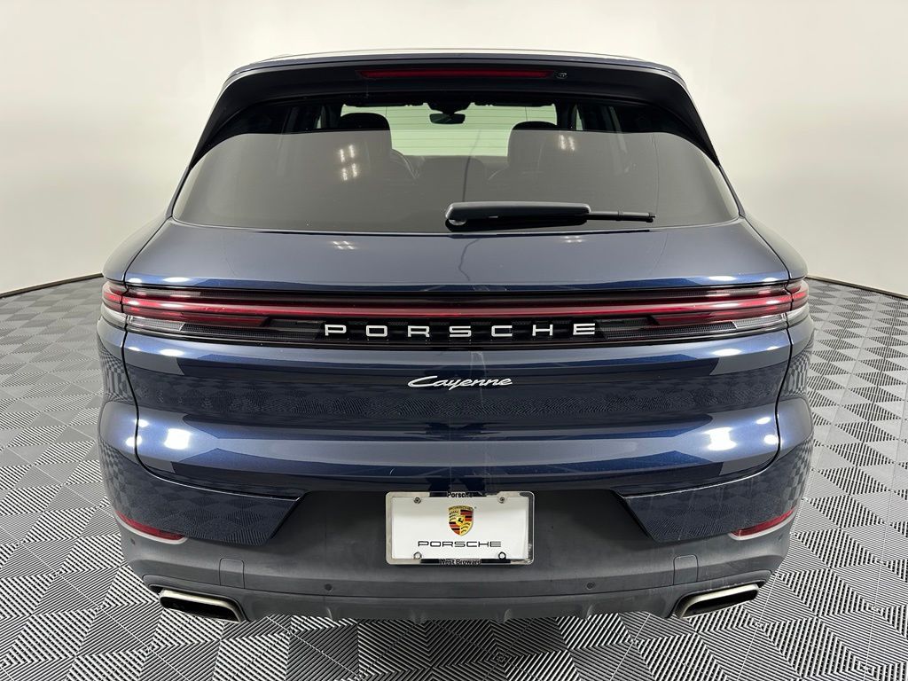 Thumbnail: 2024 Porsche Cayenne - 13