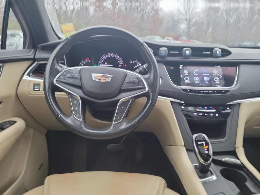 2019 Cadillac XT5 Luxury 9