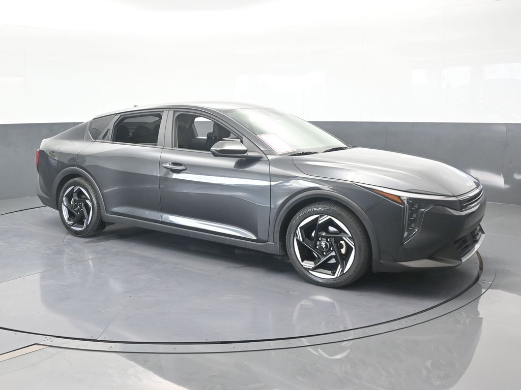 Used 2025 Interstellar Gray Kia EX image 8