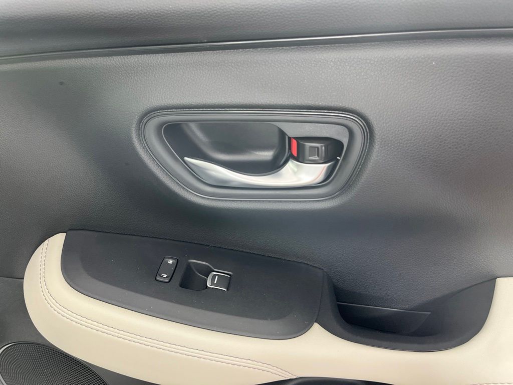 Thumbnail: 2027 Honda HR-V - 9