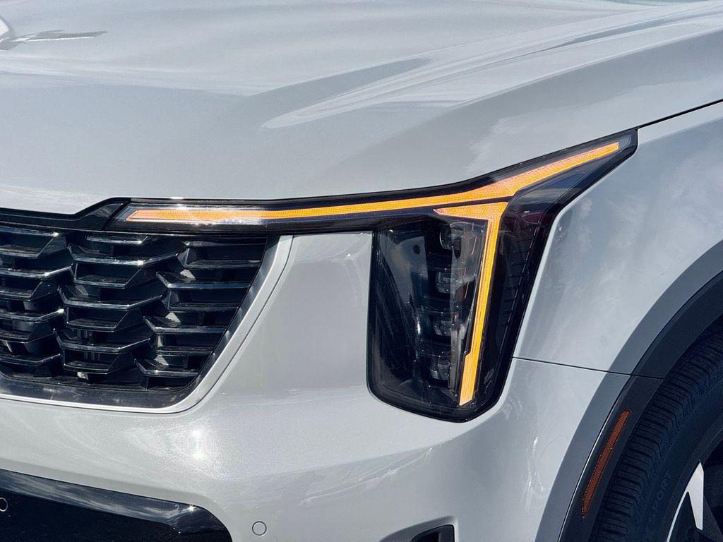 2026 Kia Sorento EX - 9