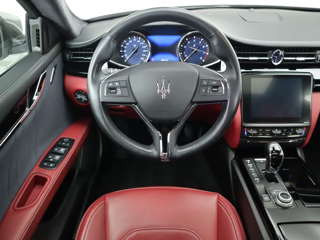 2018 Maserati Quattroporte S Q4 10
