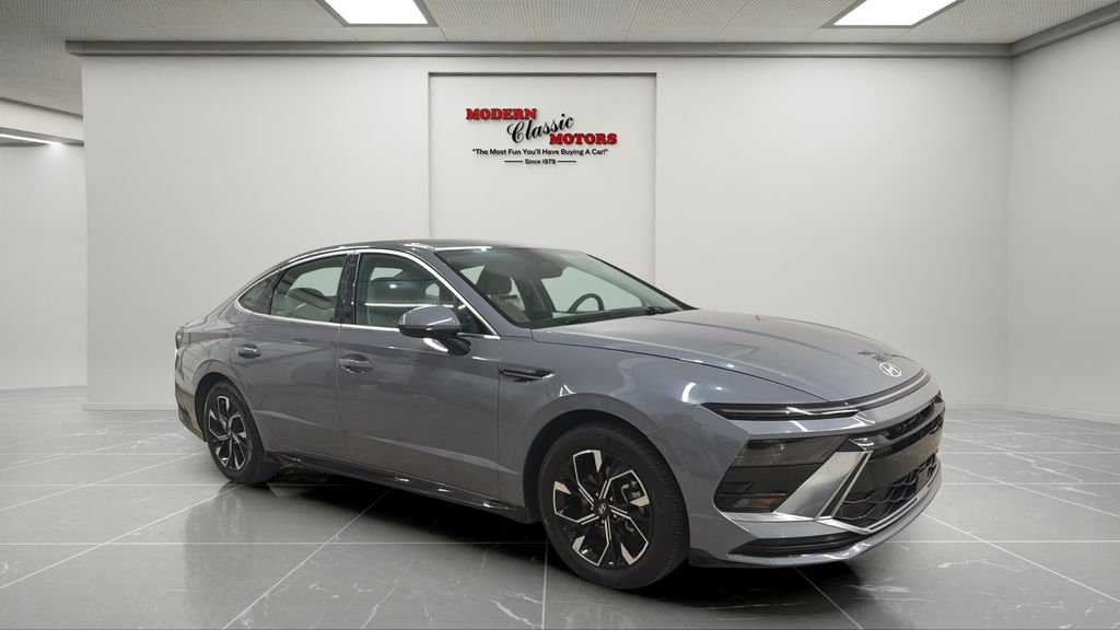 Transmission Blue 2024 Hyundai Sonata Sedan Front-Wheel Drive 8-Speed Automatic
