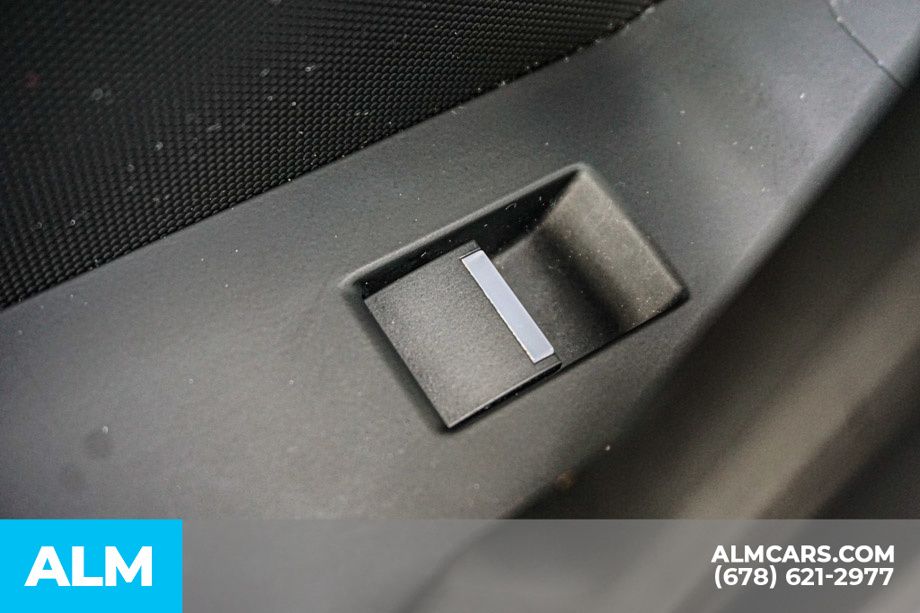 Used 2024 Black Land Rover S image 55