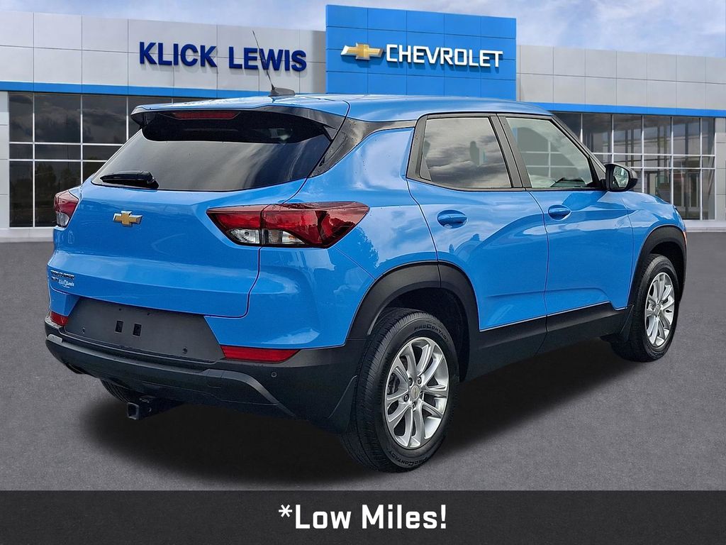 2024 Chevrolet TrailBlazer LS Blue at Auto Express Mitsubishi
