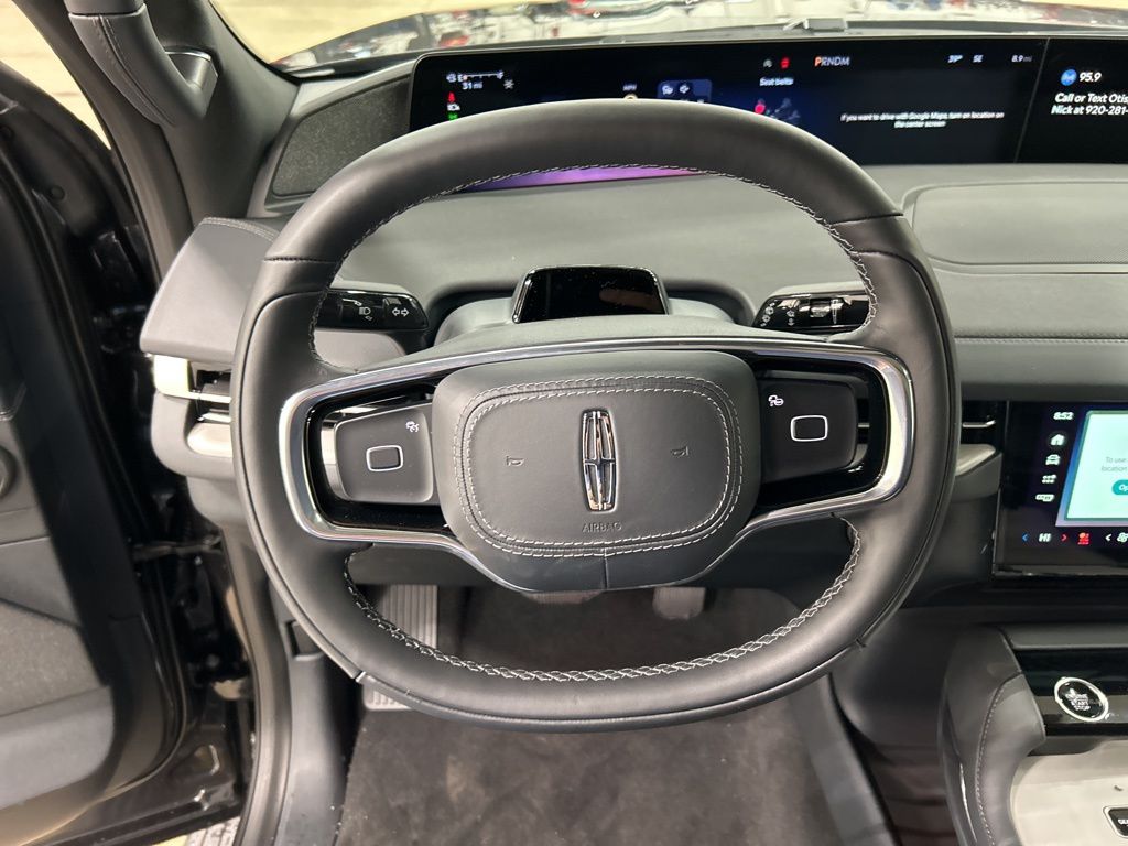 new 2026 Lincoln Navigator car, priced at $106,480