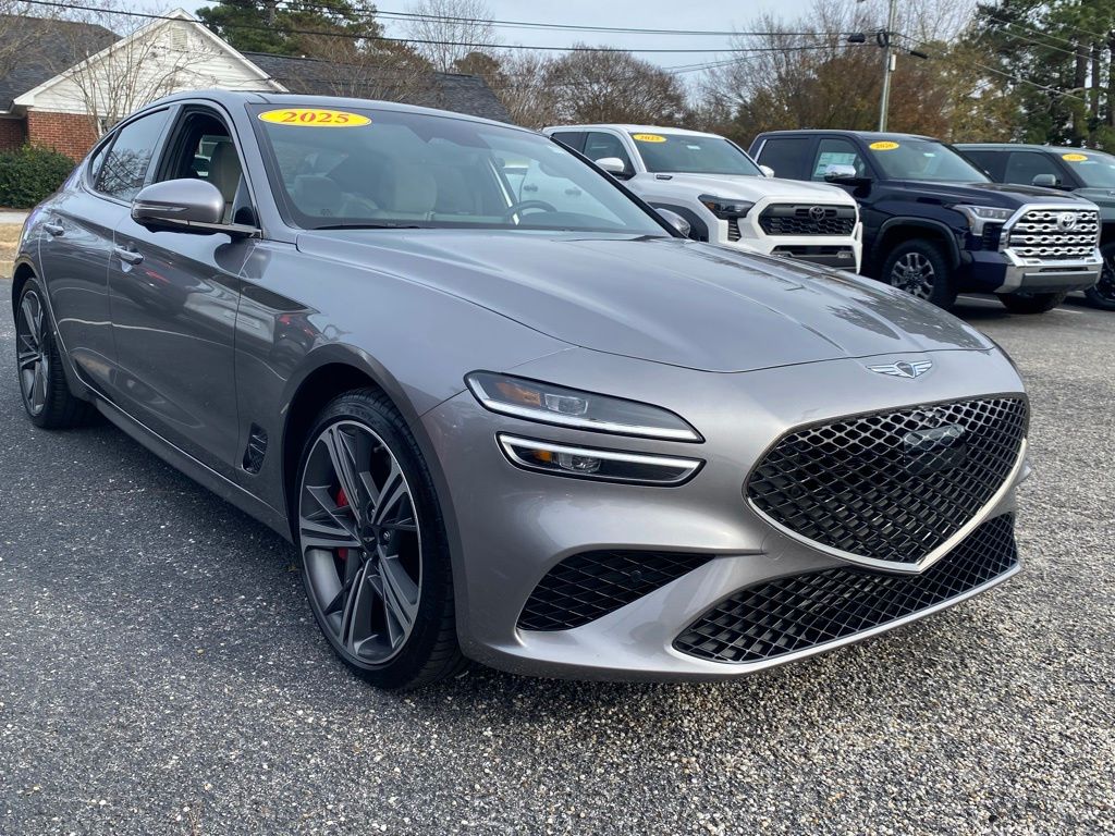 2025 Genesis G70 3.3T Sport Prestige RWD