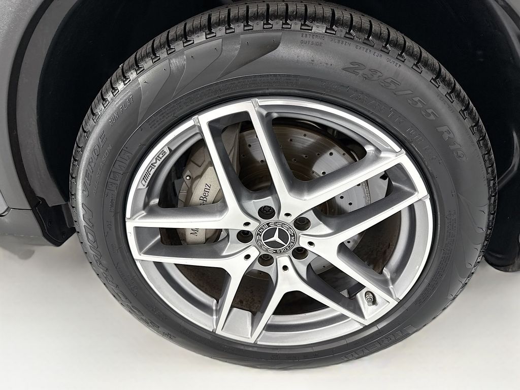 Thumbnail: 2019 Mercedes-Benz GLC - 30