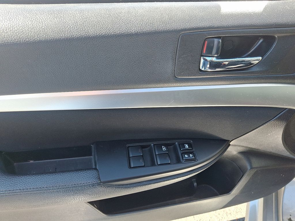 Thumbnail: 2011 Subaru Legacy - 12