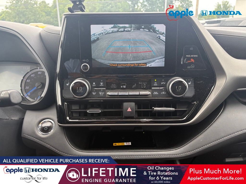 2023 Toyota Highlander Hybrid XLE