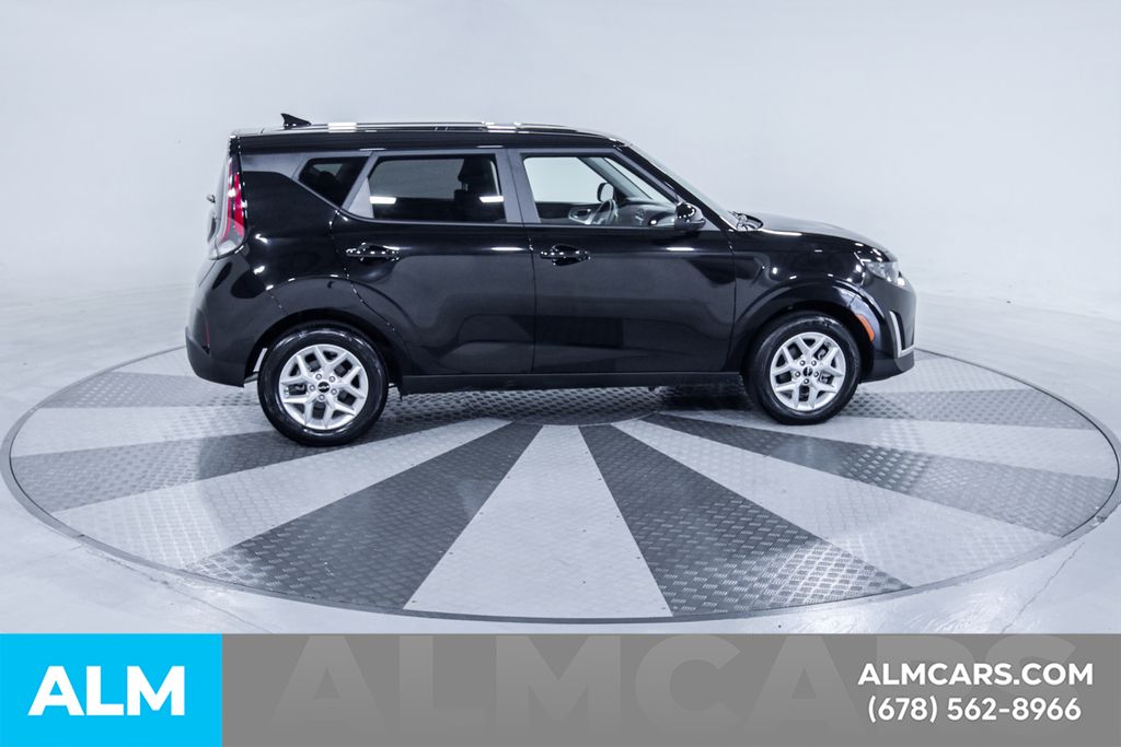 Used 2025 Black Kia LX image 11