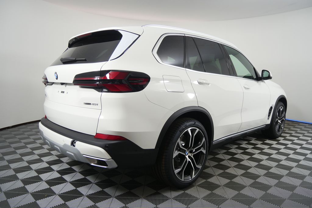 Thumbnail: 2026 BMW X5 - 3