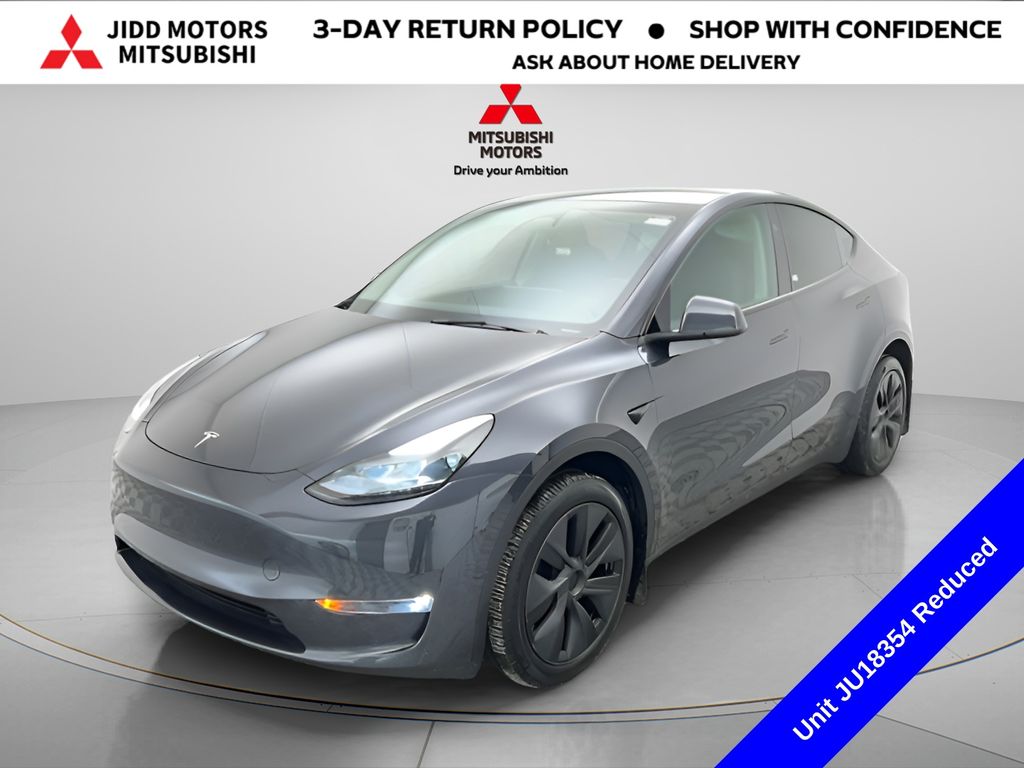 2025 Tesla Model Y Long Range AWD