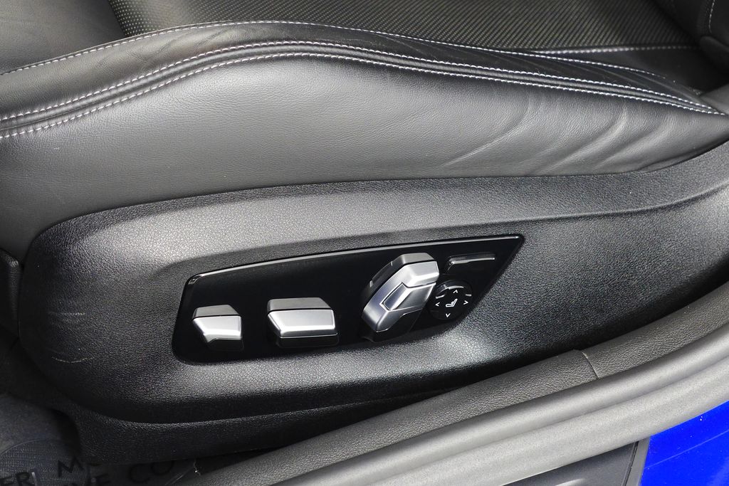 Thumbnail: 2019 BMW M5 - 21
