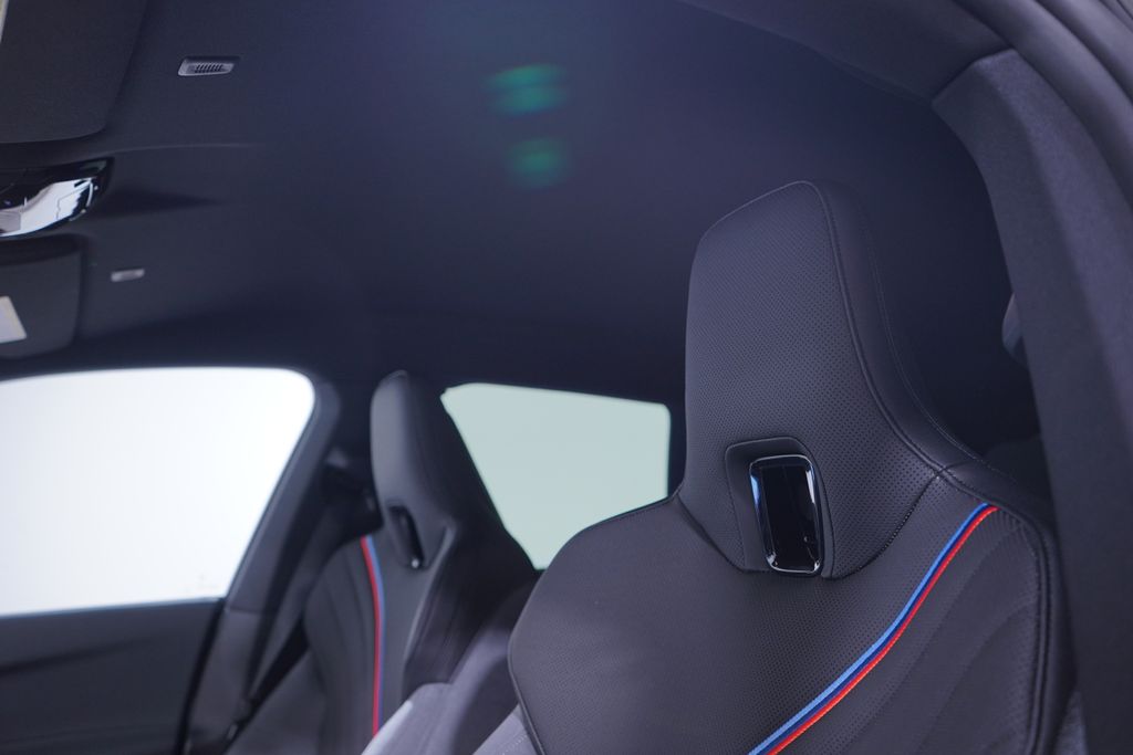 Thumbnail: 2026 BMW iX - 8