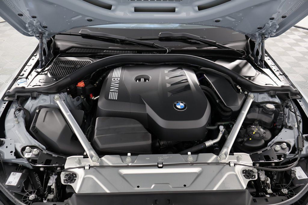 Thumbnail: 2026 BMW 4 Series - 11