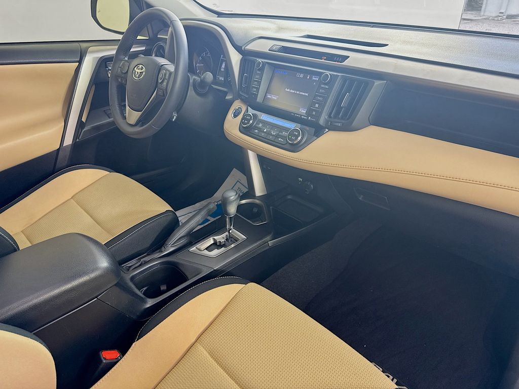 Used Car 2017 Toyota Rav4  Xle For Sale Under $25,000 In Austin, Texas