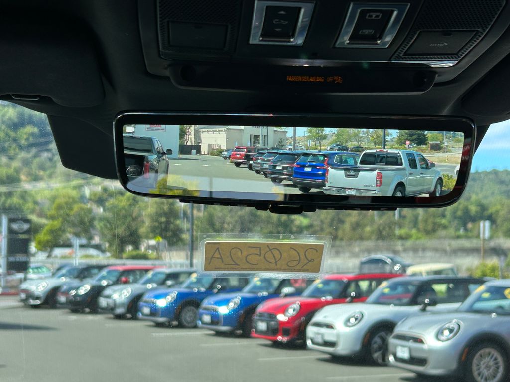 Thumbnail: 2023 Land Rover Defender - 17