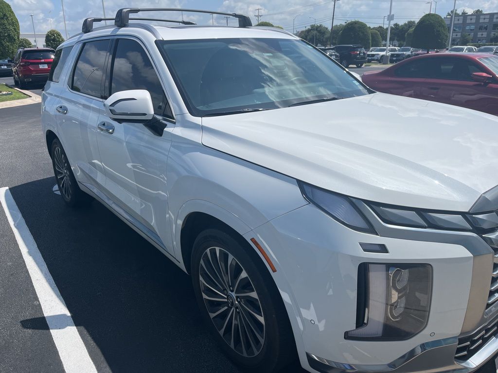 Thumbnail: 2023 Hyundai Palisade - 3