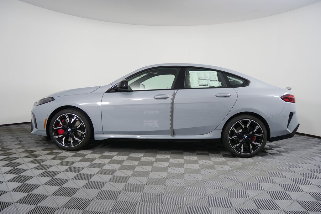 Thumbnail: 2026 BMW 2 Series - 6