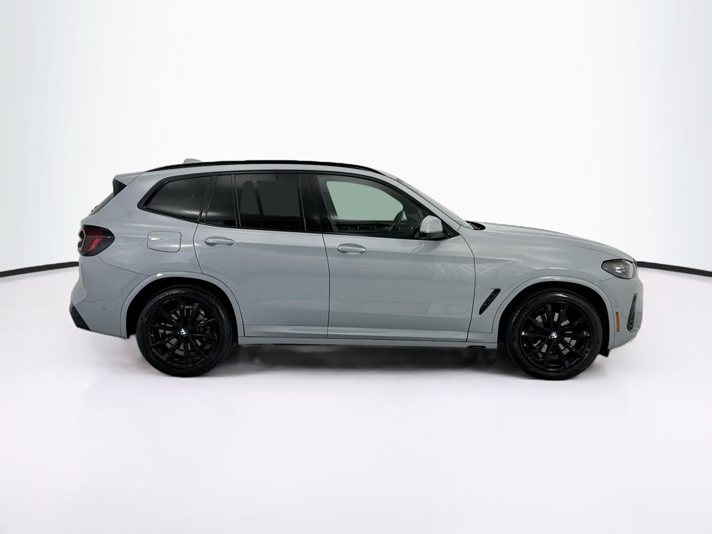 Thumbnail: 2023 BMW X3 - 4