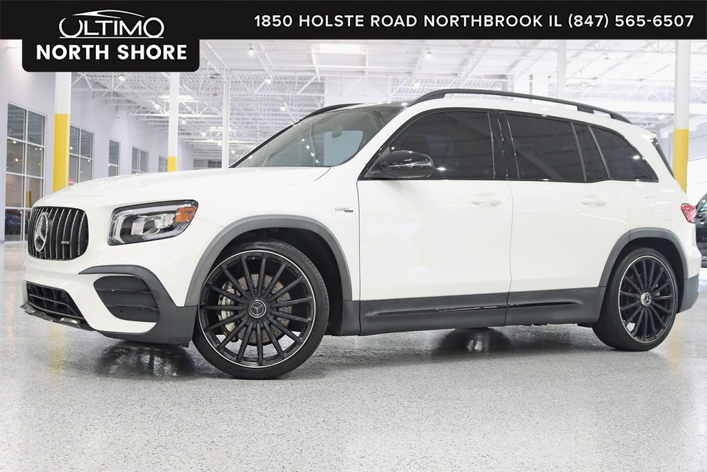 Polar White 2022 Mercedes-Benz GLB SUV / Crossover All-Wheel Drive 8-Speed Automatic