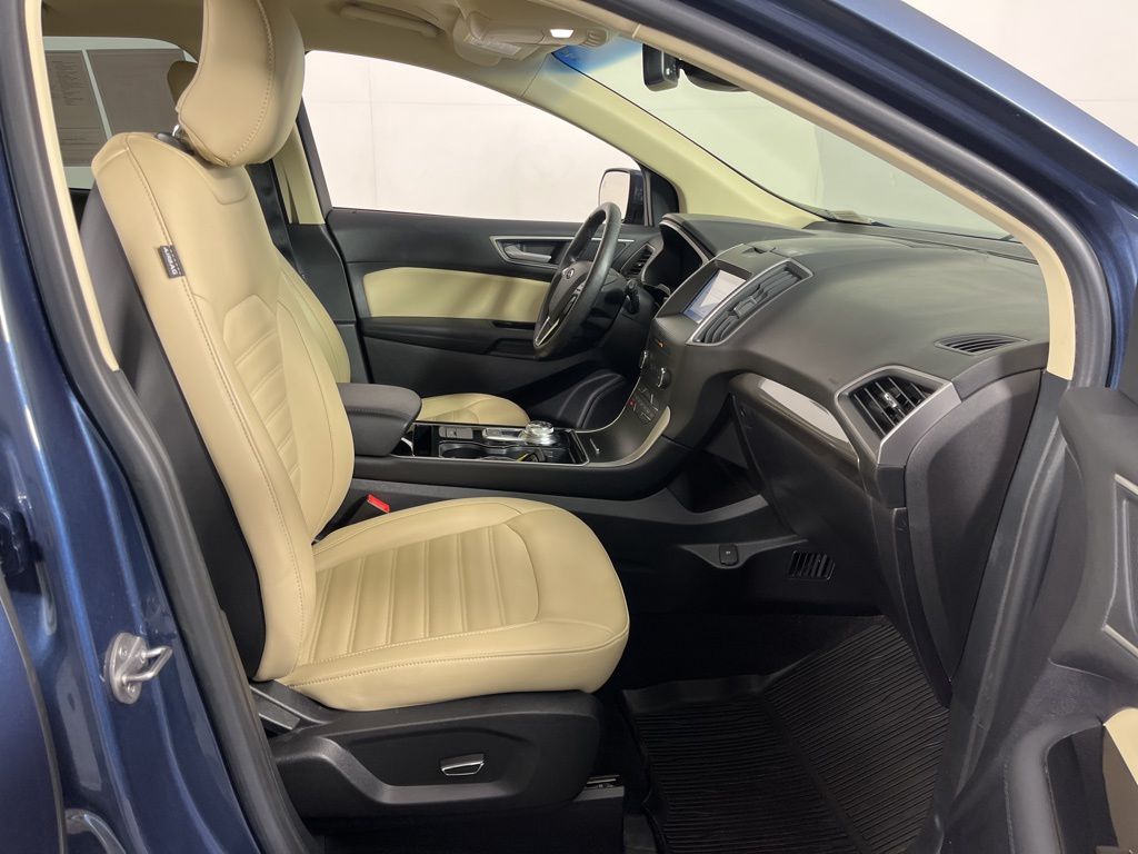 2019 Ford Edge SEL 6