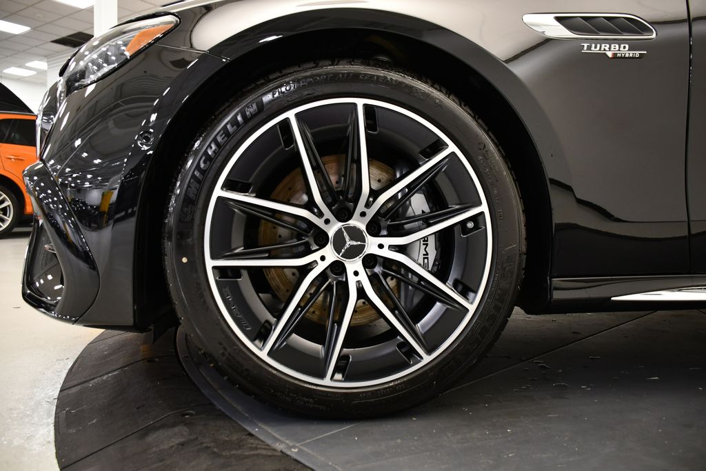 Thumbnail: 2026 Mercedes-Benz E-Class - 14