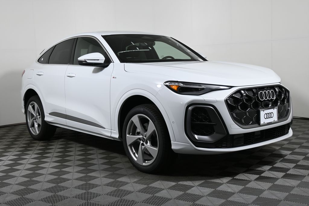 Thumbnail: 2025 Audi Q5 - 8