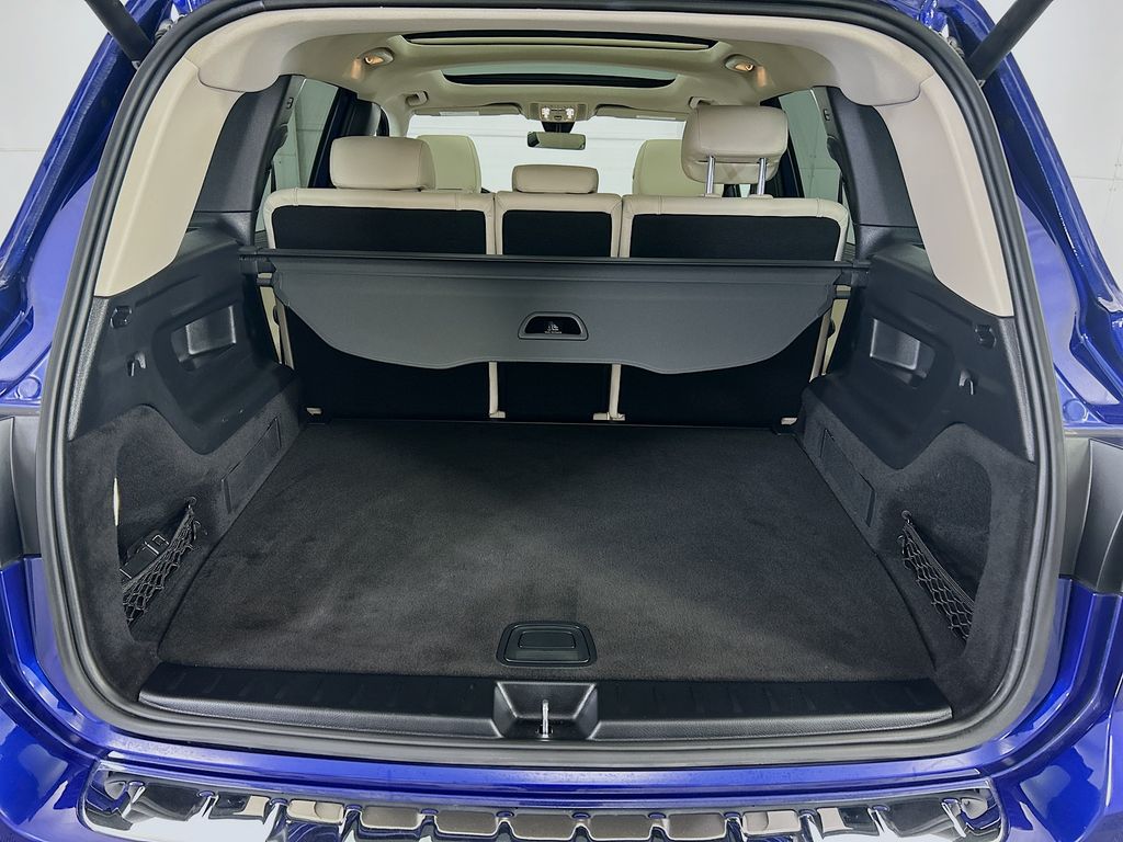 Thumbnail: 2023 Mercedes-Benz GLB - 26