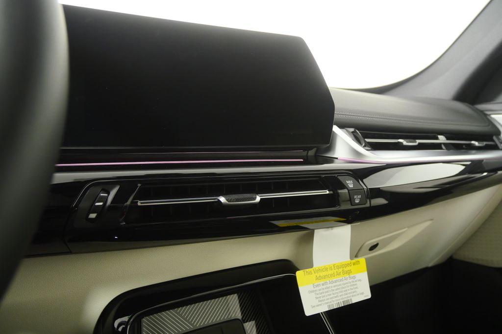 Thumbnail: 2026 BMW X1 - 20