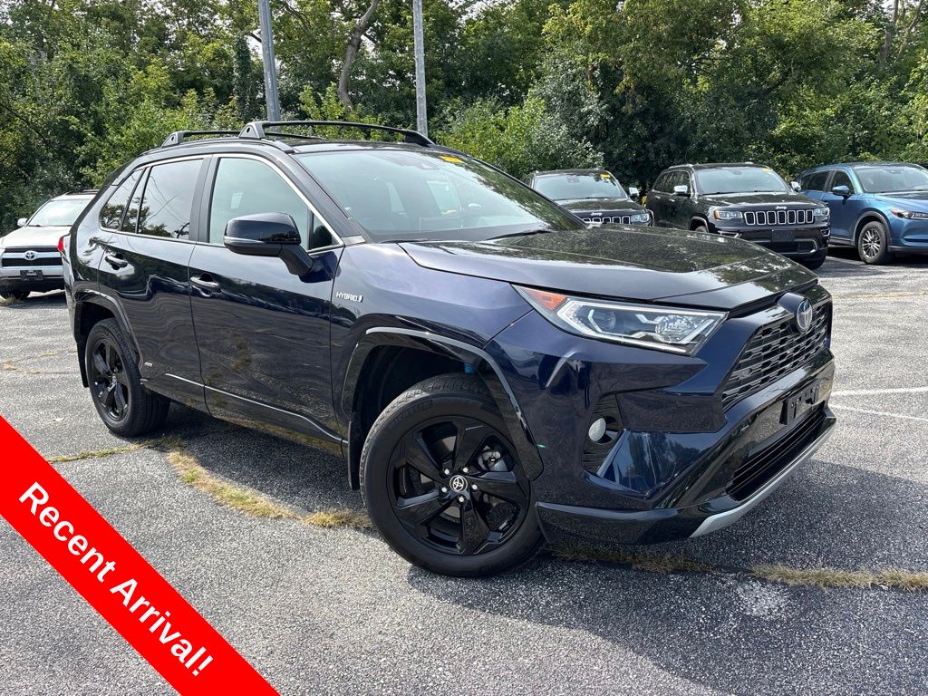 2021 Toyota RAV4 Hybrid photo 1