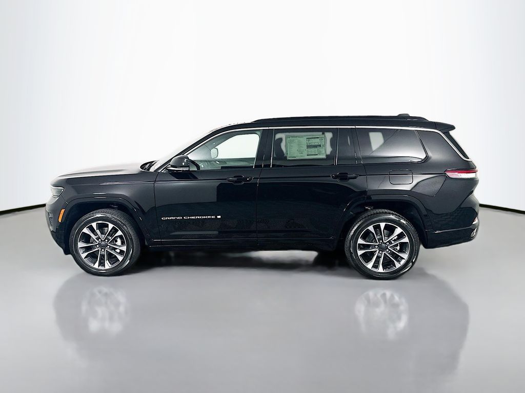 New 2025 Black Jeep Overland image 4