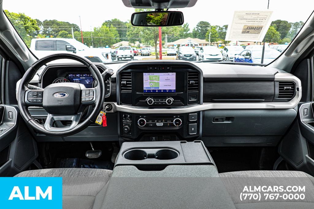 Used 2023 Blue Ford XLT image 28