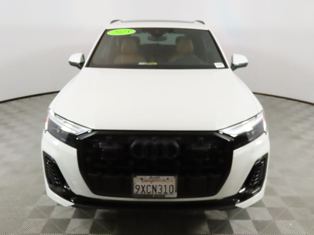 Thumbnail: 2025 Audi Q7 - 8