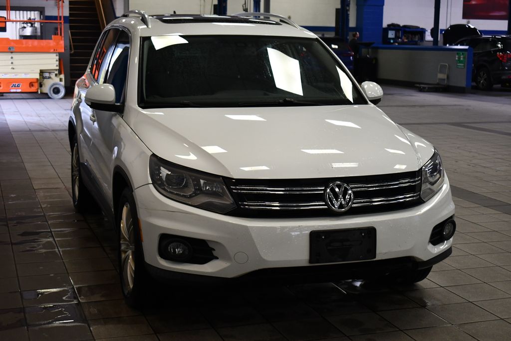 Thumbnail: 2016 Volkswagen Tiguan - 3