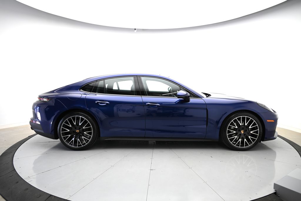 Thumbnail: 2024 Porsche Panamera - 2