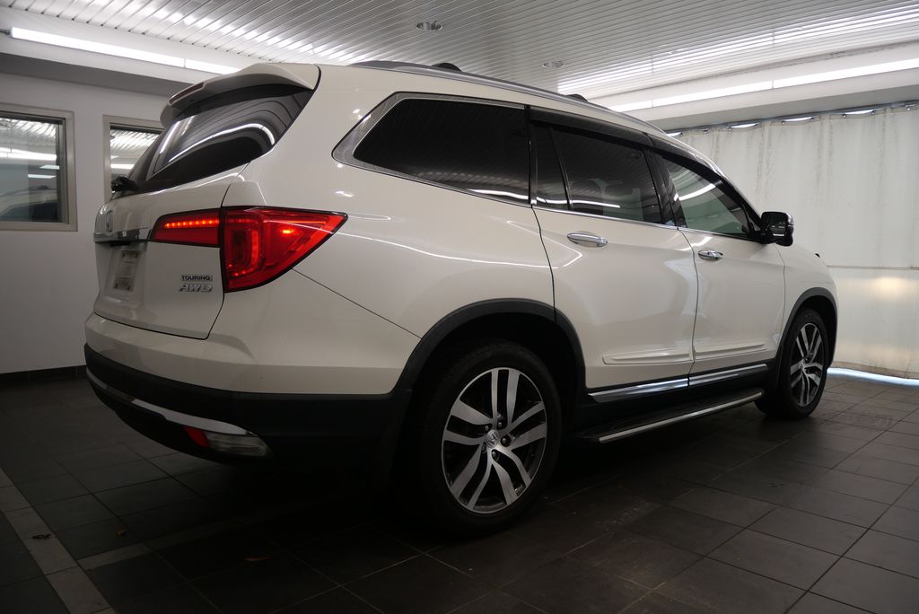 2018 Honda Pilot Touring 6