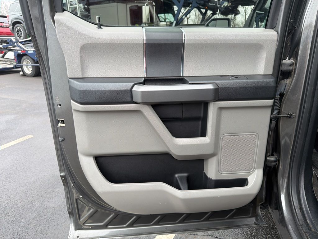 Thumbnail: 2017 Ford F-150 - 18