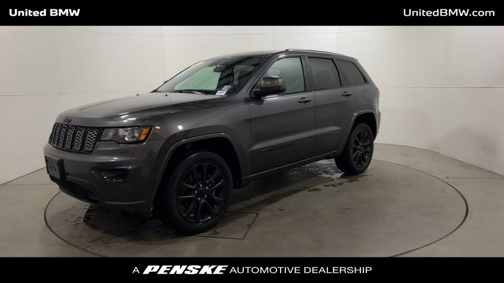 2021 Jeep Grand Cherokee Laredo 4