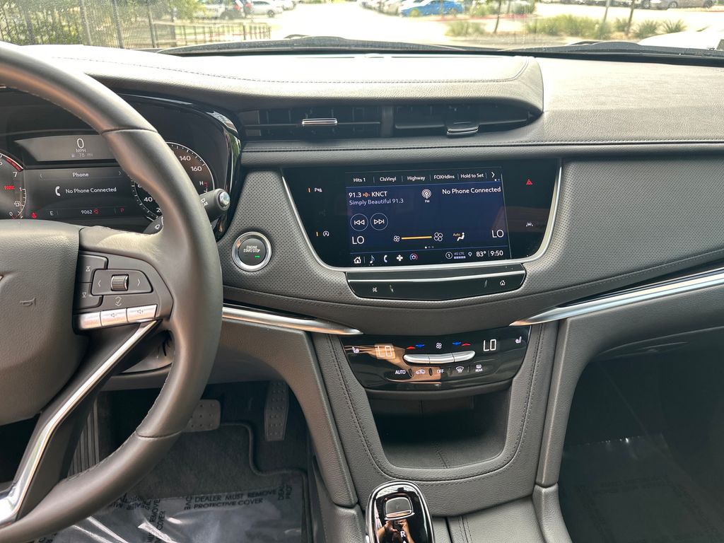 Used Car 2025 Cadillac Xt6  Luxury For Sale Under $50,000 In Austin, Texas