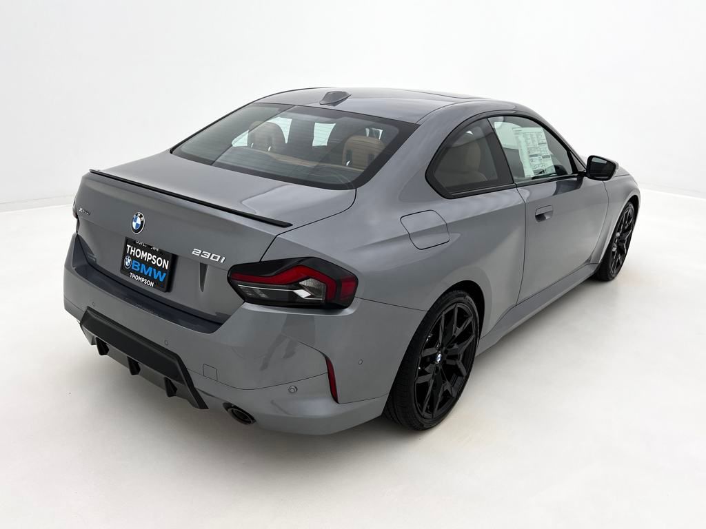 2 Series 230i xDrive